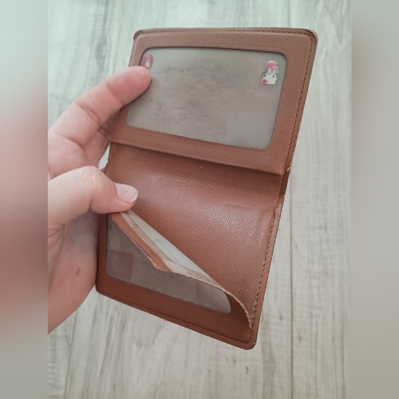 Louis Vuitton Card Holder - Monogram Canvas - Picture 7 of 9